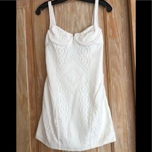 Lover® Short sleeveless dress off-white